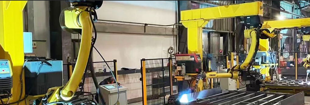 Шта чини подизне столове неопходним за безбедније и брже руковање материјалом?